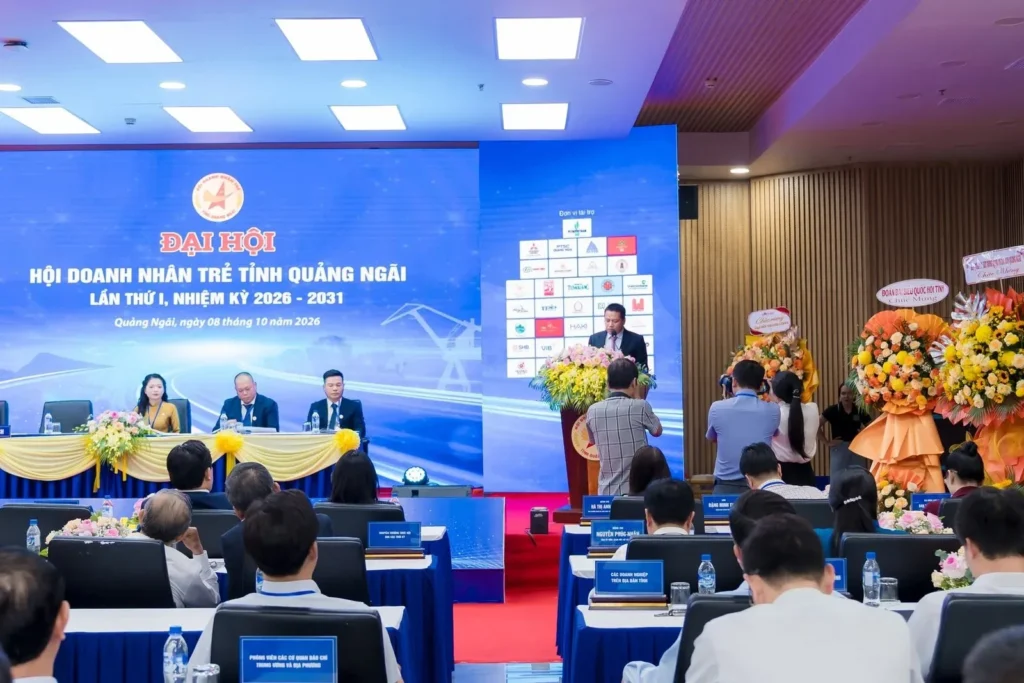 Anh Vi Nhất Trường, Chủ tịch Hội Doanh nhân trẻ tỉnh Quảng Ngãi nhiệm kỳ 2026–2031, phát biểu tại Đại hội.