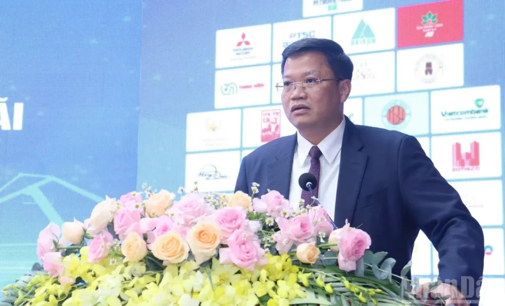 Đồng chí Nguyễn Đức Tâm, Chủ tịch UBND tỉnh Quảng Ngãi, phát biểu chỉ đạo tại Đại hội.